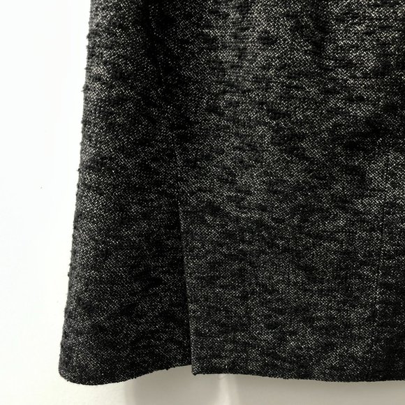 Theory wool Midi skirt Size 4 (Fall favorite) Casual | Business| fashion| pencil - Picture 6 of 9